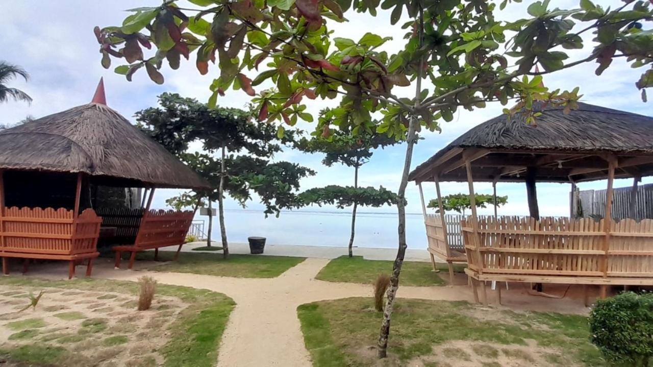 Takbo Beach Resort General Luna  Εξωτερικό φωτογραφία